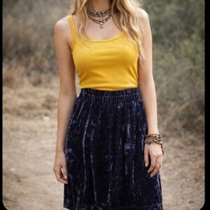 J Crew Midnight Blue Crushed Velvet Knee length Straight Skirt Sz Small Pockets